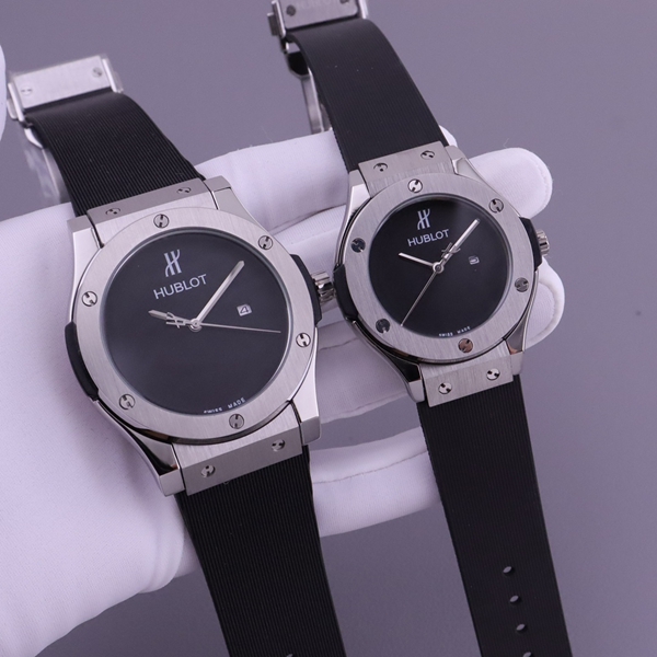 ウブロコピー時計背面デザイン